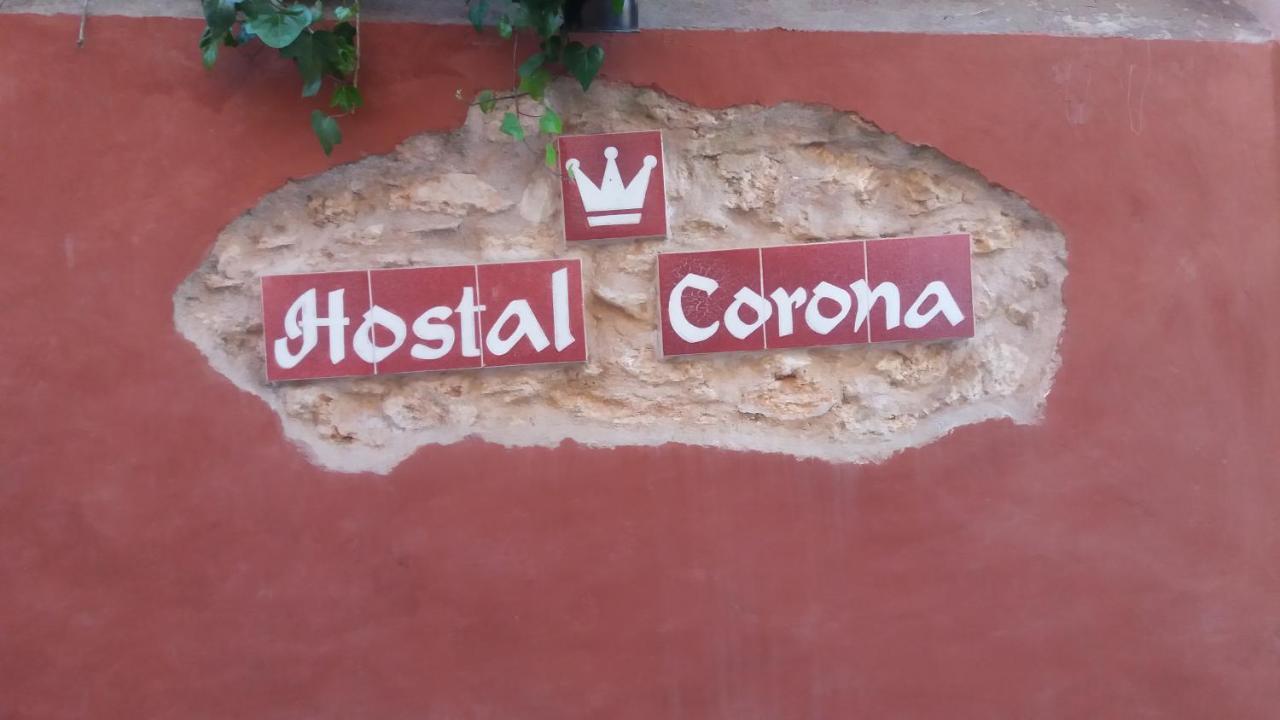Hostal Corona ปัลมาเดมายอร์กา ภายนอก รูปภาพ